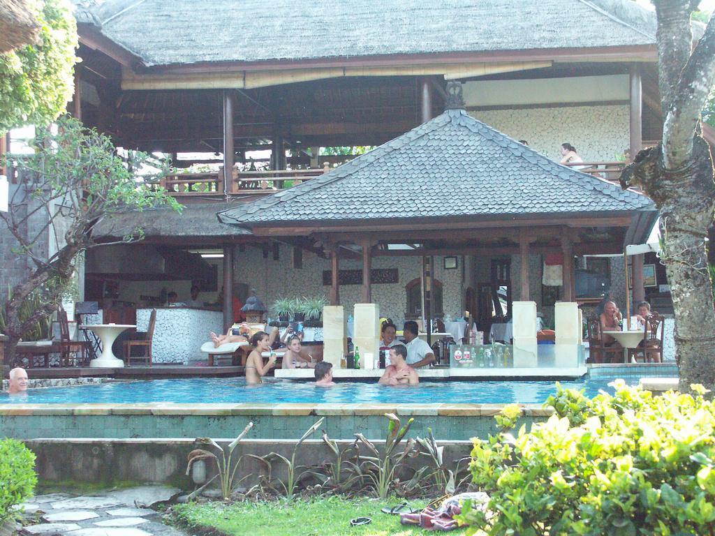 Balisani Padma Hotel Legian Exteriör bild